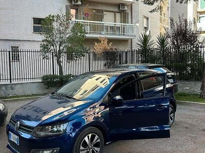 Usata VW Polo 75 CV (55 kW) 2013 Blu Berlina
