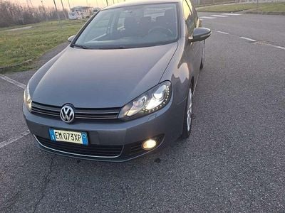 Usata VW Golf VII Highline 105 CV (77 kW) 2012 Berlina