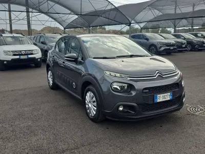 Usata Citroën C3 PureTech 82 CV (60 kW) 2017 Grigio scuro Berlina