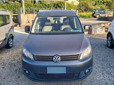 Usata VW Caddy 102 CV (75 kW) 2012 Grigio Monovolume