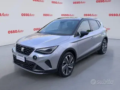 Usata Seat Arona FR 95 CV (69 kW) 2024 Grigio SUV