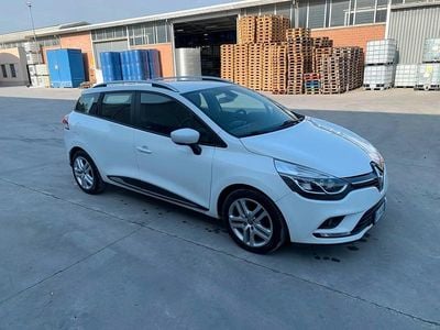 Usata Renault Clio GrandTour Business 89 CV (65 kW) 2019 Bianco Station wagon