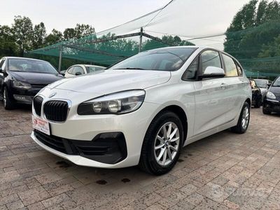 BMW 218