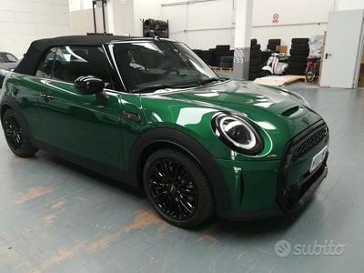 Usata Mini Cooper S Cabriolet 178 CV (130 kW) 2022 Verde Cabrio