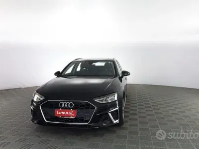 Begagnad Audi A4 S-Line 163 HK (119 kW) 2021 Svart Kombi
