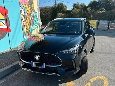 Usata MG HS Luxury 170 CV (125 kW) 2024 Nero SUV