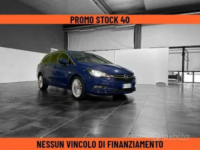 Usata Opel Astra Innovation 136 CV (100 kW) 2018 Blu Station wagon