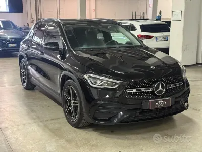 Usata Mercedes GLA200 150 CV (110 kW) 2022 Nero SUV