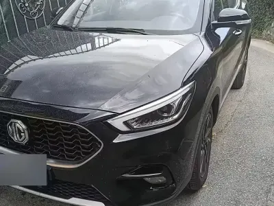 Usata MG ZS Luxury 106 CV (77 kW) 2023 Nero SUV