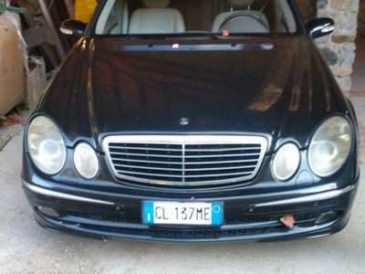 Mercedes E320