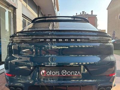 Usata Porsche Cayenne 354 CV (260 kW) 2024 Blu/azzurro SUV