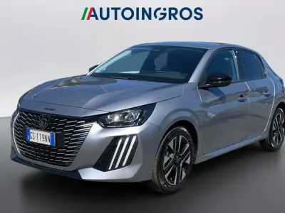 Usata Peugeot 208 Allure 101 CV (74 kW) 2024 Grigio Utilitaria