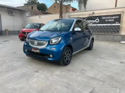 Usata Smart ForFour Passion 71 CV (52 kW) 2017 Blu Utilitaria
