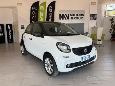 Usata Smart ForFour Passion 71 CV (52 kW) 2019 Bianco Utilitaria