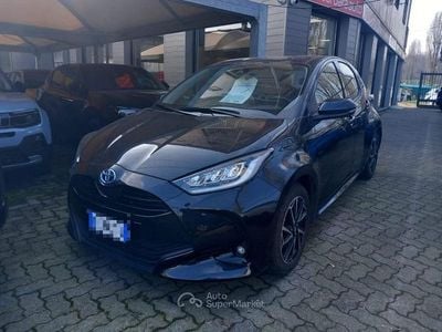 Usata Toyota Yaris Hybrid Trend 116 CV (85 kW) 2022 Nero Berlina