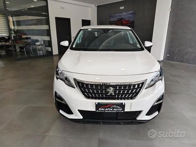 Usata Peugeot 3008 Business-Line 131 CV (96 kW) 2019 Bianco SUV
