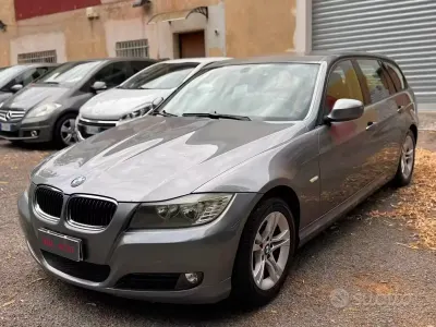 Usata BMW 318 143 CV (105 kW) 2009 Grigio Station wagon