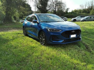 Usata Ford Focus ST-Line 125 CV (91 kW) 2023 Blu/azzurro Berlina