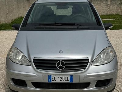 usata Mercedes A150 A 150 BlueEFFICIENCY Avantgarde