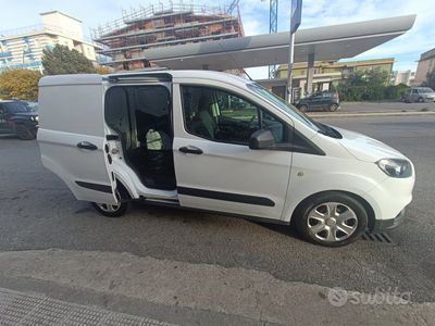 usata Ford Transit courier