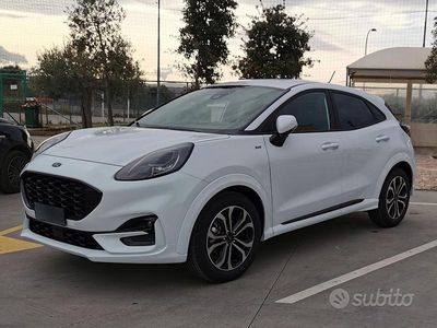 Usata Ford Puma ST-Line 125 CV (91 kW) 2023 Bianco SUV