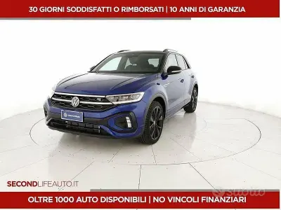 Usata VW T-Roc R-line 116 CV (85 kW) 2023 Bluazzurro SUV