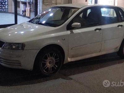 Usata Fiat Stilo 2005 Bianco Berlina