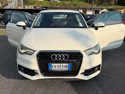 Usata Audi A1 Ambition 122 CV (89 kW) 2012 Bianco Utilitaria