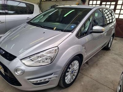 Usata Ford S-MAX Titanium 129 CV (94 kW) 2013 Argento Monovolume