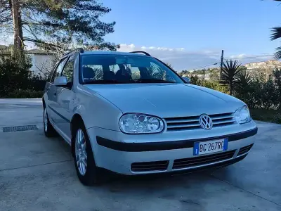 Usata VW Golf IV 75 CV (55 kW) 1999 Station wagon