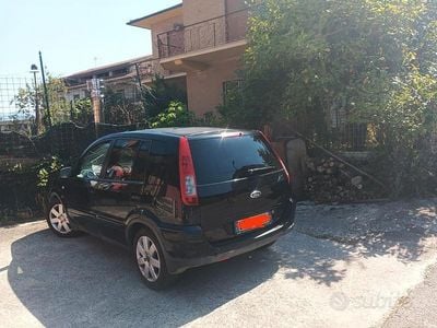 Usata Ford Fusion 2007 Nero Utilitaria