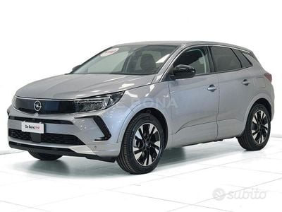 Nuova Opel Grandland X Business Elegance 225 CV (165 kW) 2025 Grigio SUV