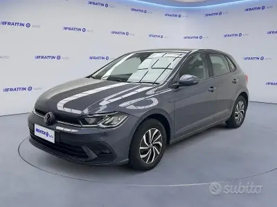 Używany VW Polo Life 95 KM (69 kW) 2025 Szary Hatchback