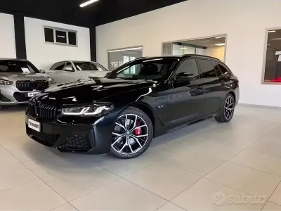 Begagnad BMW 530e M Sport 184 HK (135 kW) 2023 Svart Kombi