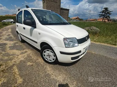 Usata Fiat Panda Easy 69 CV (50 kW) 2012 Bianco Utilitaria