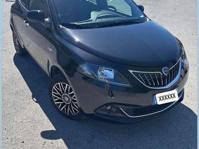 Gebraucht Lancia Ypsilon Gold 69 PS (50 kW) 2023 Schwarz Kleinwagen