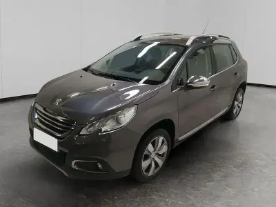 Gebraucht Peugeot 2008 Allure 92 PS (67 kW) 2015 Grau SUV
