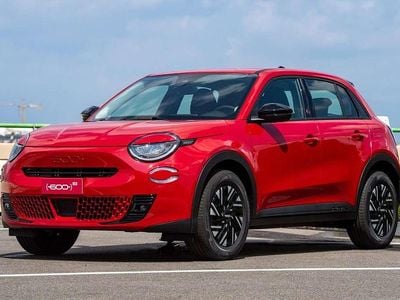 Nuova Fiat 600 Pop 101 CV (74 kW) 2025 Other SUV