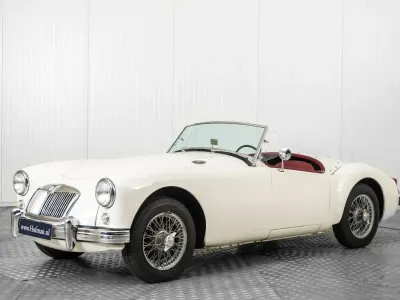 Usata MG MGA 72 CV (52 kW) 1957 Bianco Cabrio