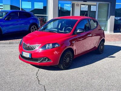 Usata Lancia Ypsilon S 69 CV (50 kW) 2022 Rosso Utilitaria