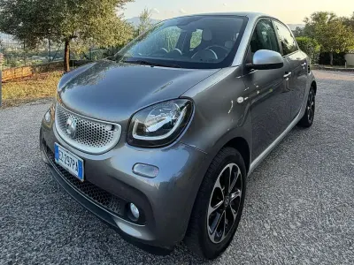 Usata Smart ForFour Prime 71 CV (52 kW) 2015 Grigio Utilitaria