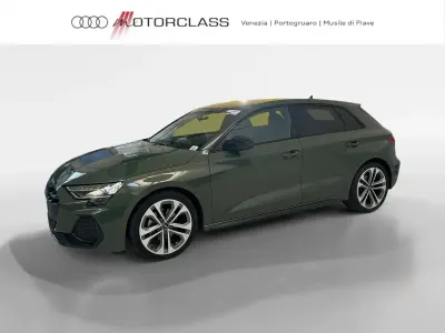 Usata Audi A3 S-Line 150 CV (110 kW) 2025 Verde Berlina