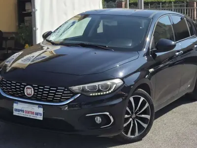 Usata Fiat Tipo 120 CV (88 kW) 2017 Nero Berlina
