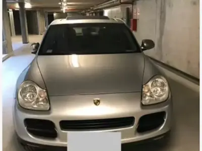 Usata Porsche Cayenne 350 CV (257 kW) 2003 Grigio SUV