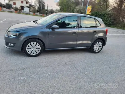 Usata VW Polo 75 CV (55 kW) 2012 Grigio Utilitaria