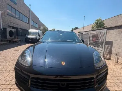 Usata Porsche Cayenne 441 CV (324 kW) 2018 Nero SUV