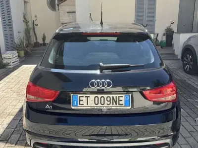 Usata Audi A1 Sportback Ambition 86 CV (63 kW) 2013 Utilitaria