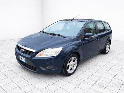 Usata Ford Focus 110 CV (80 kW) 2010 Blu Station wagon