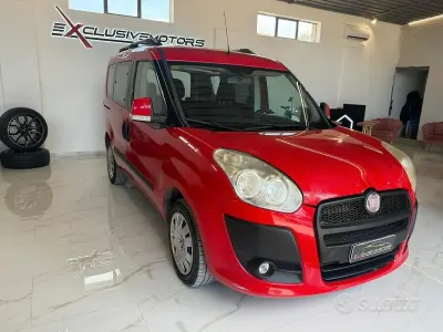 Usata Fiat Doblò Dynamic 120 CV (88 kW) 2011 Rosso Monovolume