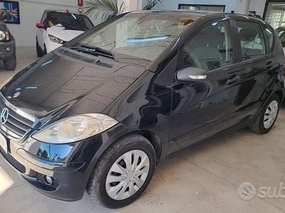 Usata Mercedes A180 Avantgarde 109 CV (80 kW) 2008 Nero Berlina